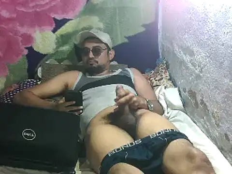 Snapshot of Rocobodymassager chatting on 26, 2, 2026 Rocobodymassager online show from 26, 2, 2026