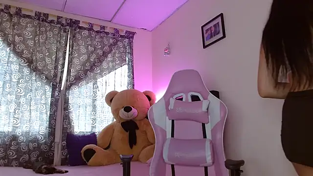 Dakota bumm online show from 23, 9, 2025