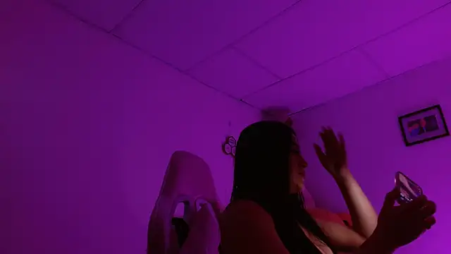 Dakota bumm online show from 17, 11, 2025