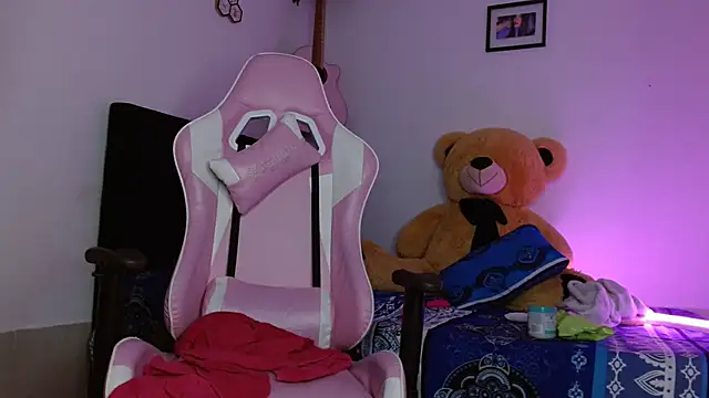 Dakota bumm online show from 16, 11, 2025