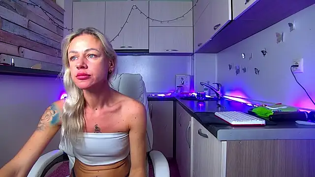 Skinny Nally online show from 24, 2, 2026