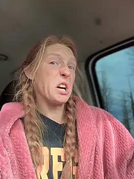 Snapshot of GoldenFlameGoddess chatting on 7, 2, 2026 GoldenFlameGoddess online show from 7, 2, 2026