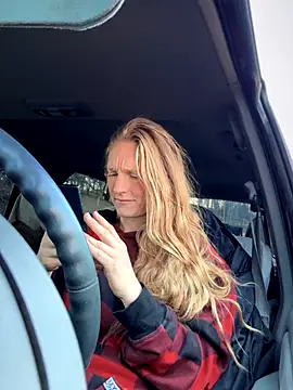 GoldenFlameGoddess online show from 30, 9, 2025