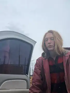 Snapshot of GoldenFlameGoddess chatting on 1, 3, 2026 GoldenFlameGoddess online show from 1, 3, 2026