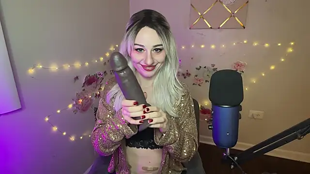 Starr1123 online show from 7, 3, 2026