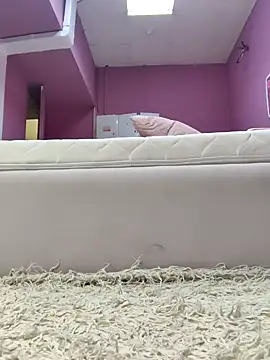 Love Lysa  online show from 3, 2, 2025