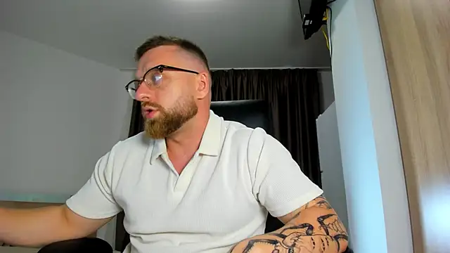 Snapshot of Findom_guy chatting on 20, 6, 2026 Findom guy online show from 20, 6, 2026