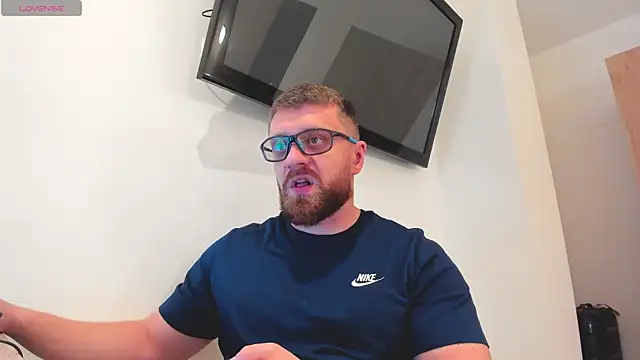 Findom guy online show from 20, 2, 2026