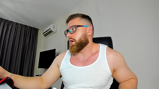 Findom guy online show from 21, 5, 2026