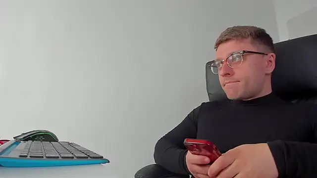 Findom guy online show from 20, 3, 2025