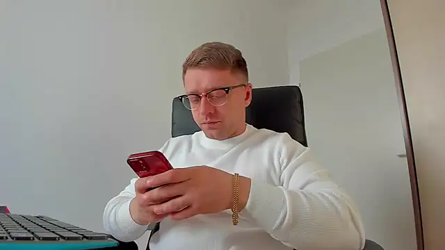 Findom guy online show from 16, 3, 2025