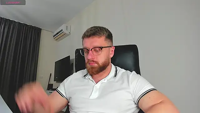 Findom guy online show from 8, 3, 2026