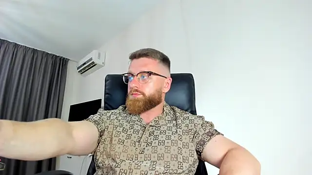 Findom guy online show from 28, 5, 2026