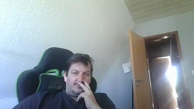 Golffahrer1982 online show from 25, 5, 2026