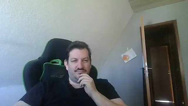 Golffahrer1982 online show from 22, 4, 2026