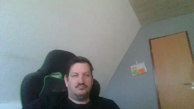 Snapshot of Golffahrer1982 chatting on 11, 2, 2026 Golffahrer1982 online show from 11, 2, 2026