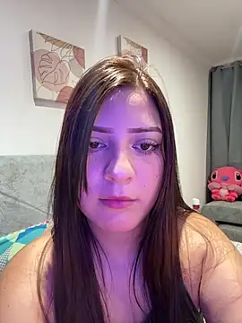 Zoe Lennoxx online show from 18, 6, 2026
