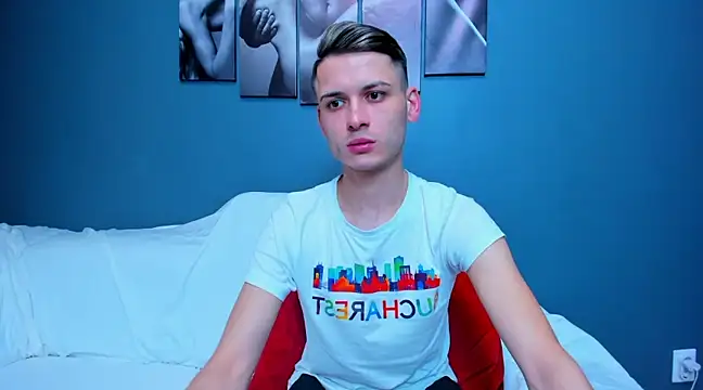 andboyfor6 online show from 24, 1, 2025