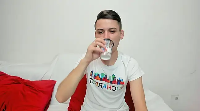 andboyfor6 online show from 11, 12, 2024