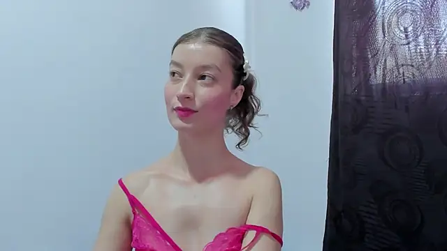 MiiaVolkova online show from 17, 9, 2025