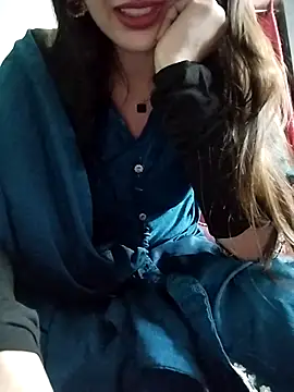 Snapshot of Noor_Darliing chatting on 2, 4, 2026 Noor Darliing online show from 2, 4, 2026