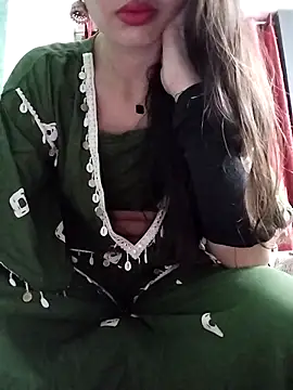 Snapshot of Noor_Darliing chatting on 13, 4, 2026 Noor Darliing online show from 13, 4, 2026