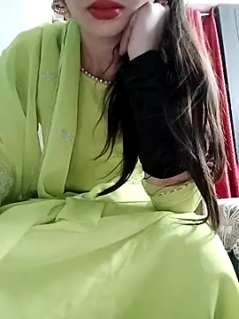 Snapshot of Noor_Darliing chatting on 16, 4, 2026 Noor Darliing online show from 16, 4, 2026