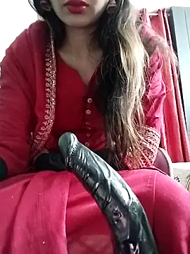 Snapshot of Noor_Darliing chatting on 4, 2, 2026 Noor Darliing online show from 4, 2, 2026