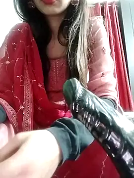 Snapshot of Noor_Darliing chatting on 11, 2, 2026 Noor Darliing online show from 11, 2, 2026