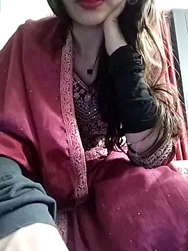 Snapshot of Noor_Darliing chatting on 9, 4, 2026 Noor Darliing online show from 9, 4, 2026