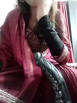 Snapshot of Noor_Darliing chatting on 10, 2, 2026 Noor Darliing online show from 10, 2, 2026