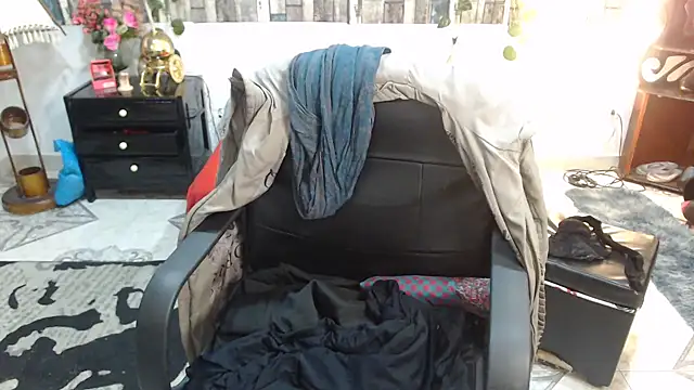 Snapshot of KarimaSarabe chatting on 22, 9, 2025 KarimaSarabe online show from 22, 9, 2025