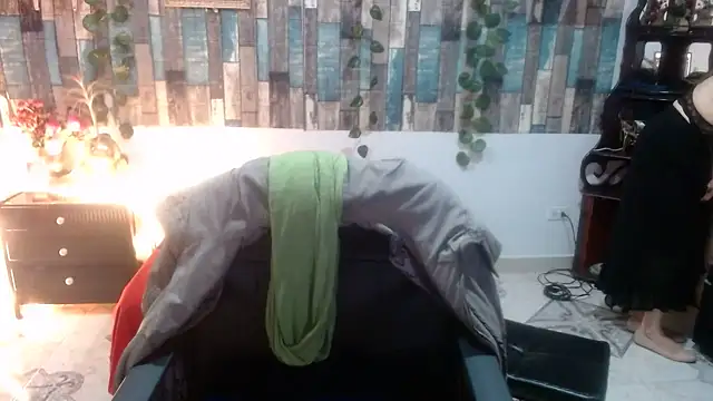 Snapshot of KarimaSarabe chatting on 9, 9, 2025 KarimaSarabe online show from 9, 9, 2025