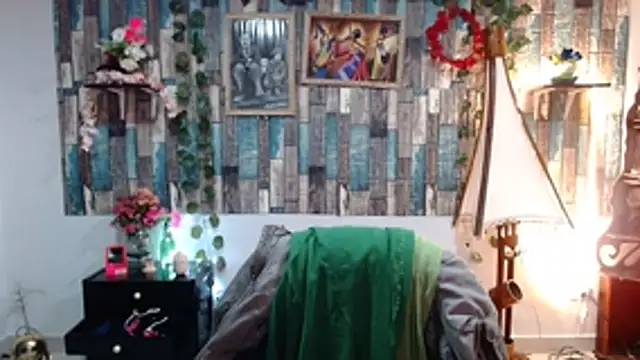 Snapshot of KarimaSarabe chatting on 27, 10, 2025 KarimaSarabe online show from 27, 10, 2025