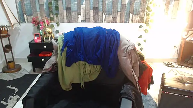 Snapshot of KarimaSarabe chatting on 1, 10, 2025 KarimaSarabe online show from 1, 10, 2025