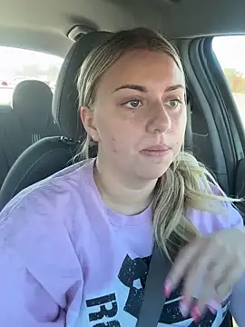 nicolesugarr online show from 6, 11, 2025