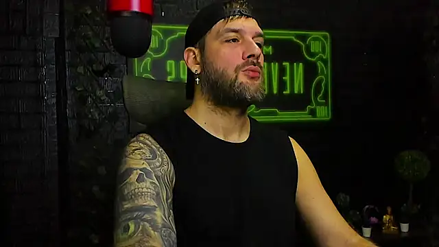 LexXHardy online show from 11, 11, 2025