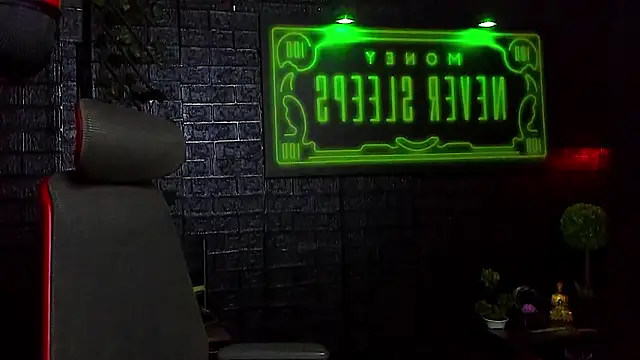 Snapshot of LexXHardy chatting on 2, 2, 2026 LexXHardy online show from 2, 2, 2026