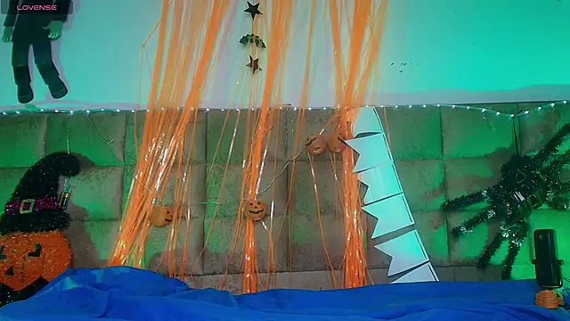  sex mia online show from 18, 10, 2025