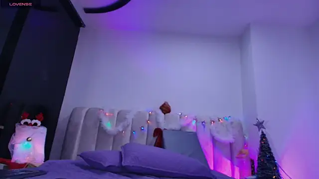  sex mia online show from 19, 12, 2025