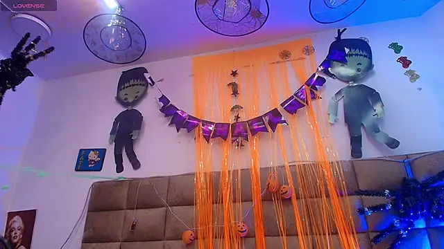  sex mia online show from 16, 10, 2025