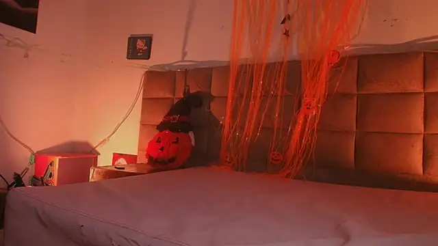  sex mia online show from 24, 10, 2025