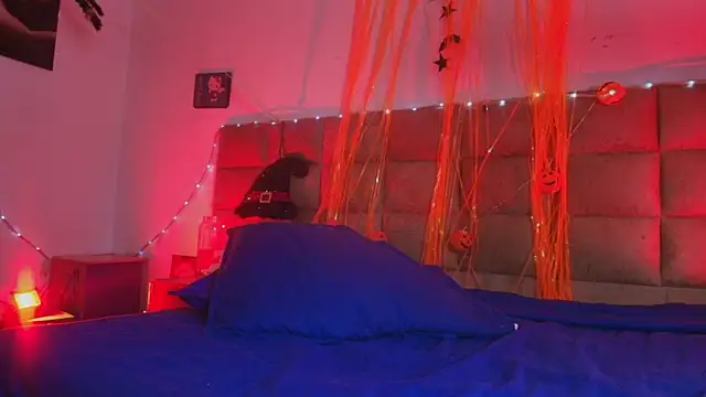  sex mia online show from 27, 10, 2025