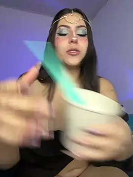 TuWaifuVirtual1 online show from 4, 3, 2025