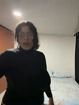 TuWaifuVirtual1 online show from 27, 3, 2026