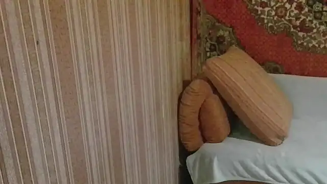 Kathlyn  Heath online show from 4, 3, 2026