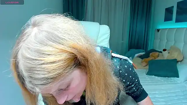 Kathlyn  Heath online show from 28, 9, 2025