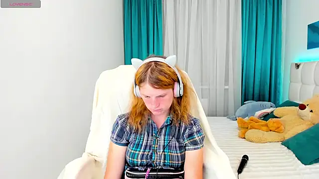 Kathlyn  Heath online show from 13, 9, 2025