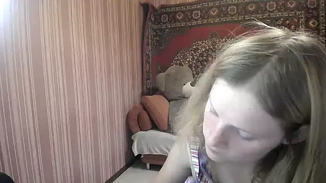 Kathlyn  Heath online show from 17, 9, 2025