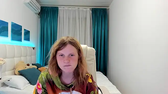 Kathlyn  Heath online show from 7, 10, 2025